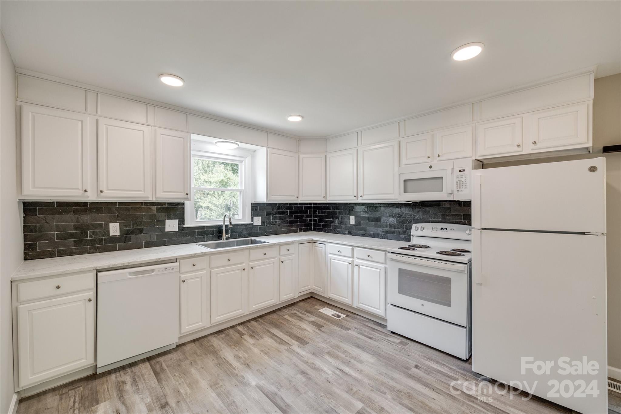 Pine Terrace Estates - Residential