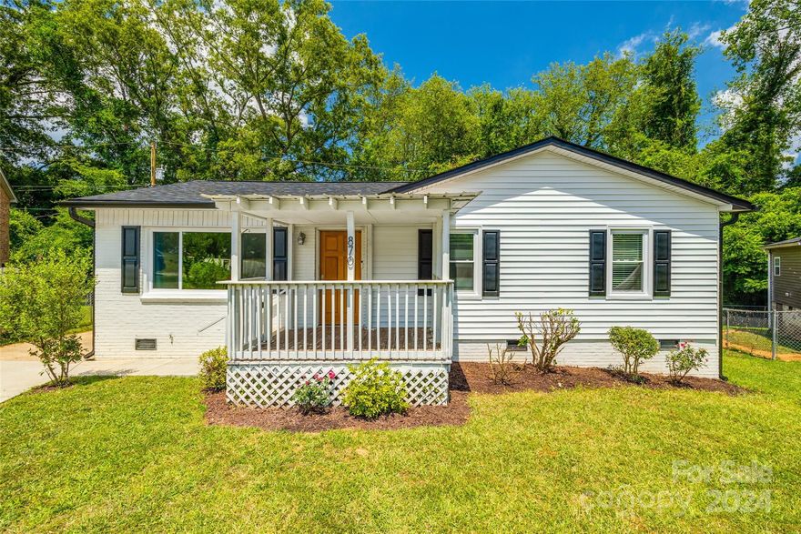Welcome to 870 Rolling Green Rd! This beautifully remodeled one-story home, completed between 2022 and 2024, boasts numerous upgrades, including a newer HVAC system with ductwork, appliances, roof, siding, windows, and more. Be sure to check the attachments for a full list of improvements! Ideally situated near downtown Rock Hill and Winthrop University. Easy access to a vibrant array of new restaurants, nightlife, and shops with activities for all! The home features a rare 3 bedroom / 2 bathroom layout for this neighborhood, and is nestled at the end of a cul-de-sac. Enjoy your privacy in the fenced-in backyard, complete with a back deck perfect for relaxation and entertaining. The electrical closet off the back of the home is great for additional storage. With close proximity to interstates and so much more, this home is a perfect balance of luxury and affordability. Book your showings today before it is too late!