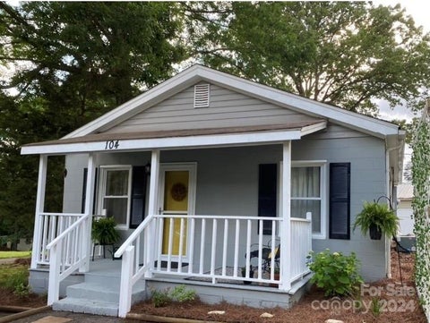 Photo for 104 Riley Court