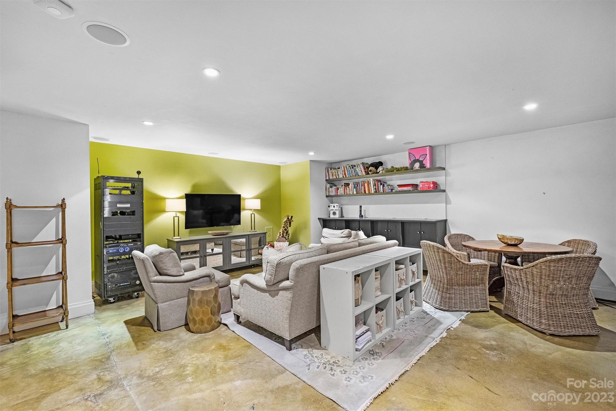 Myers Park - Residential