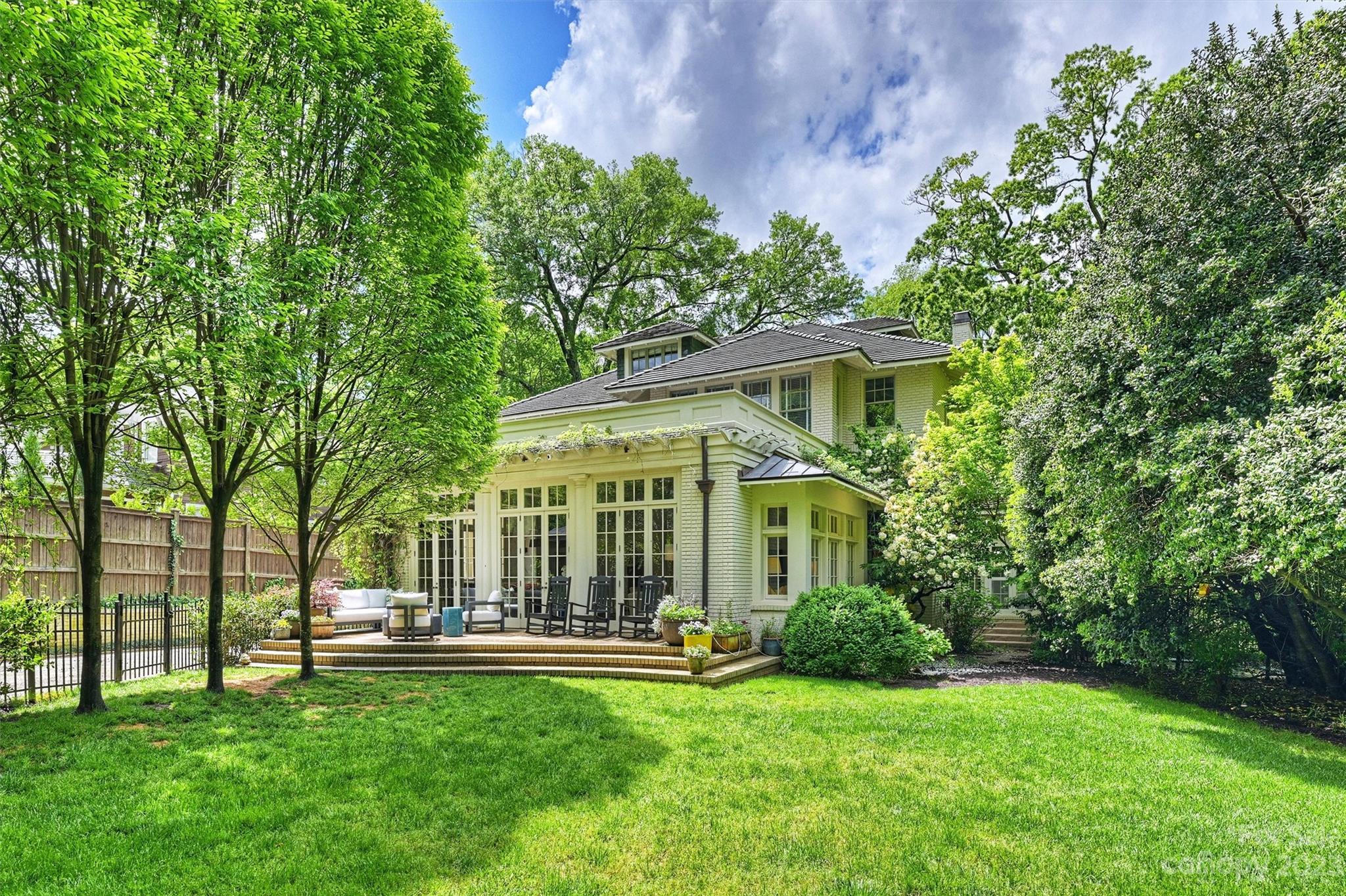 Myers Park - Residential