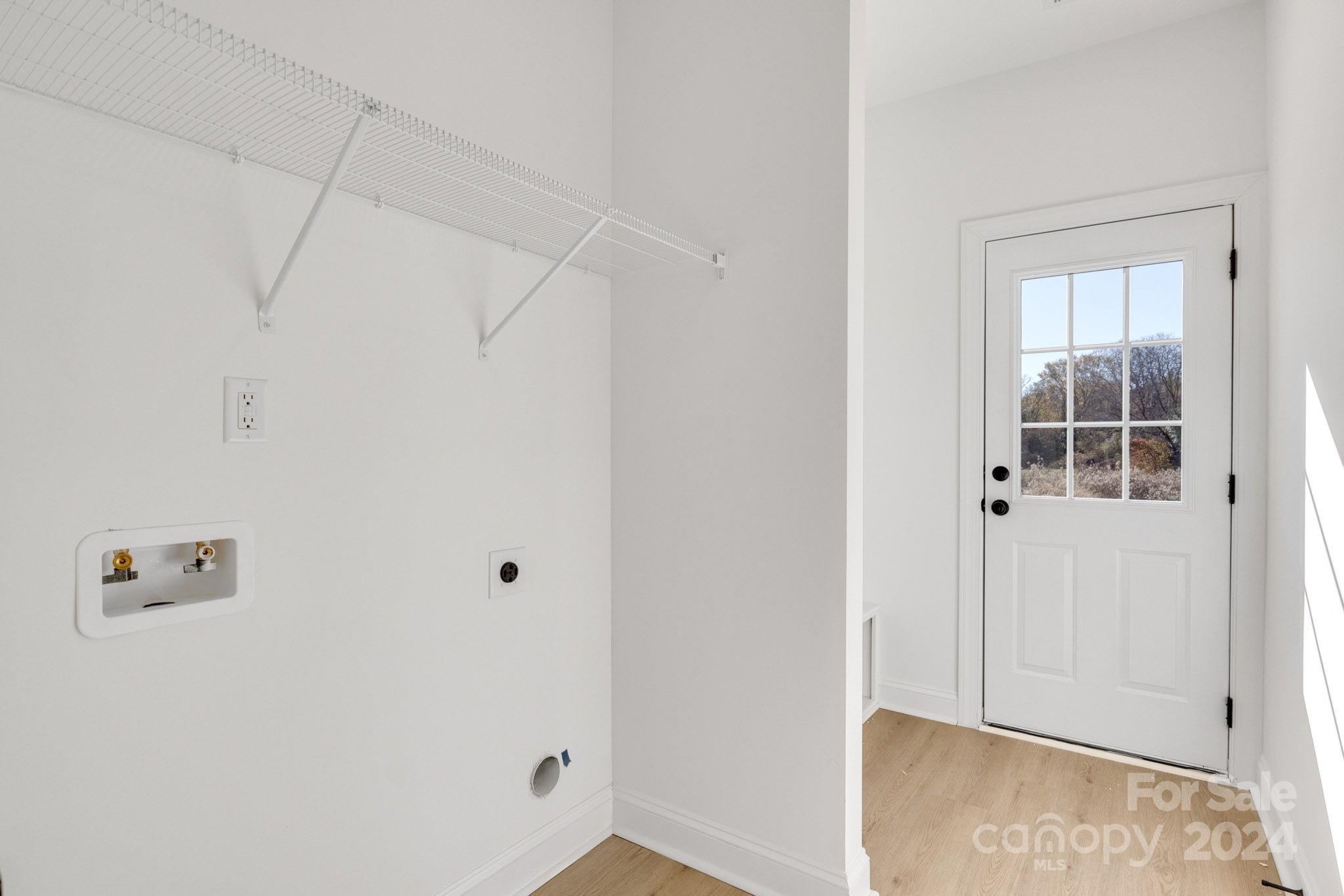 JENKINS HEIGHTS - Residential