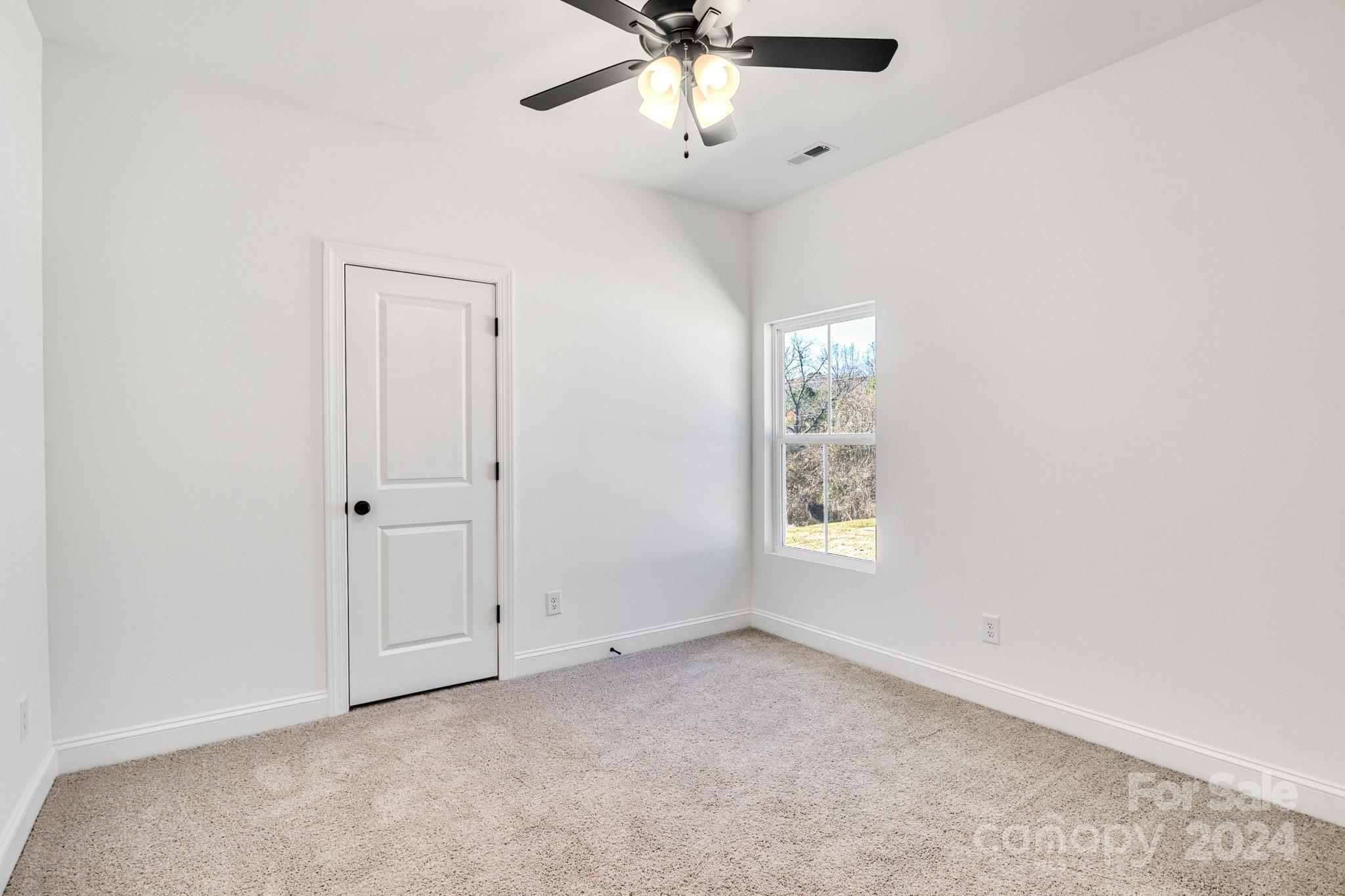 JENKINS HEIGHTS - Residential