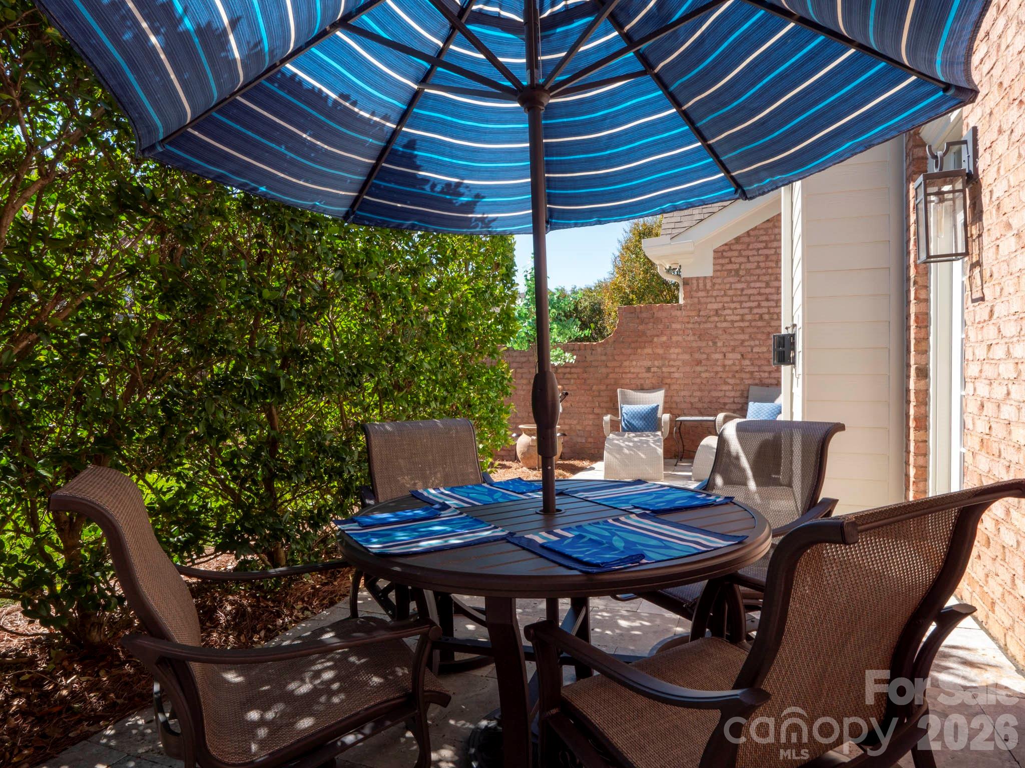 The Gates at Bridgehampton - Residential