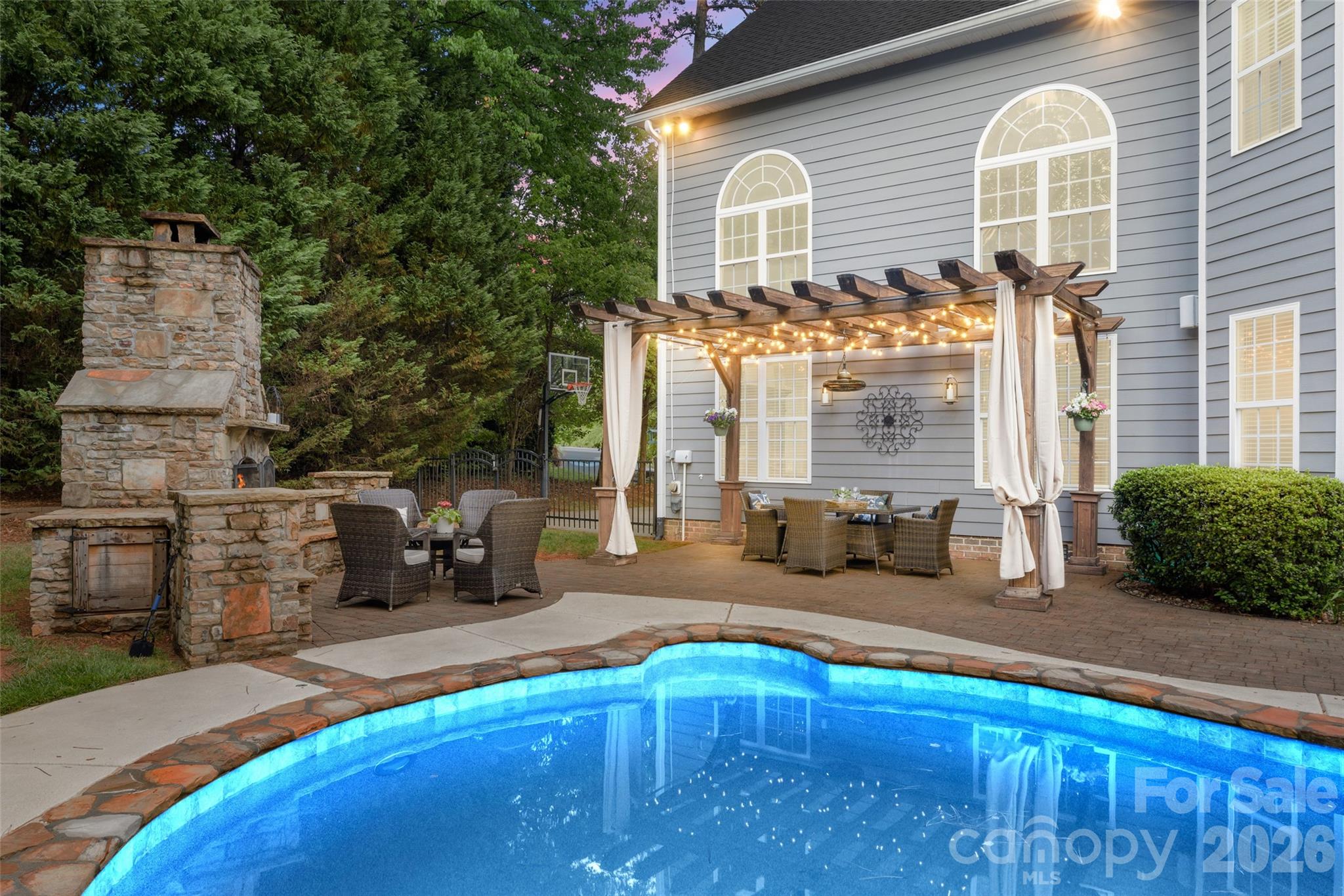 Sailview - Residential