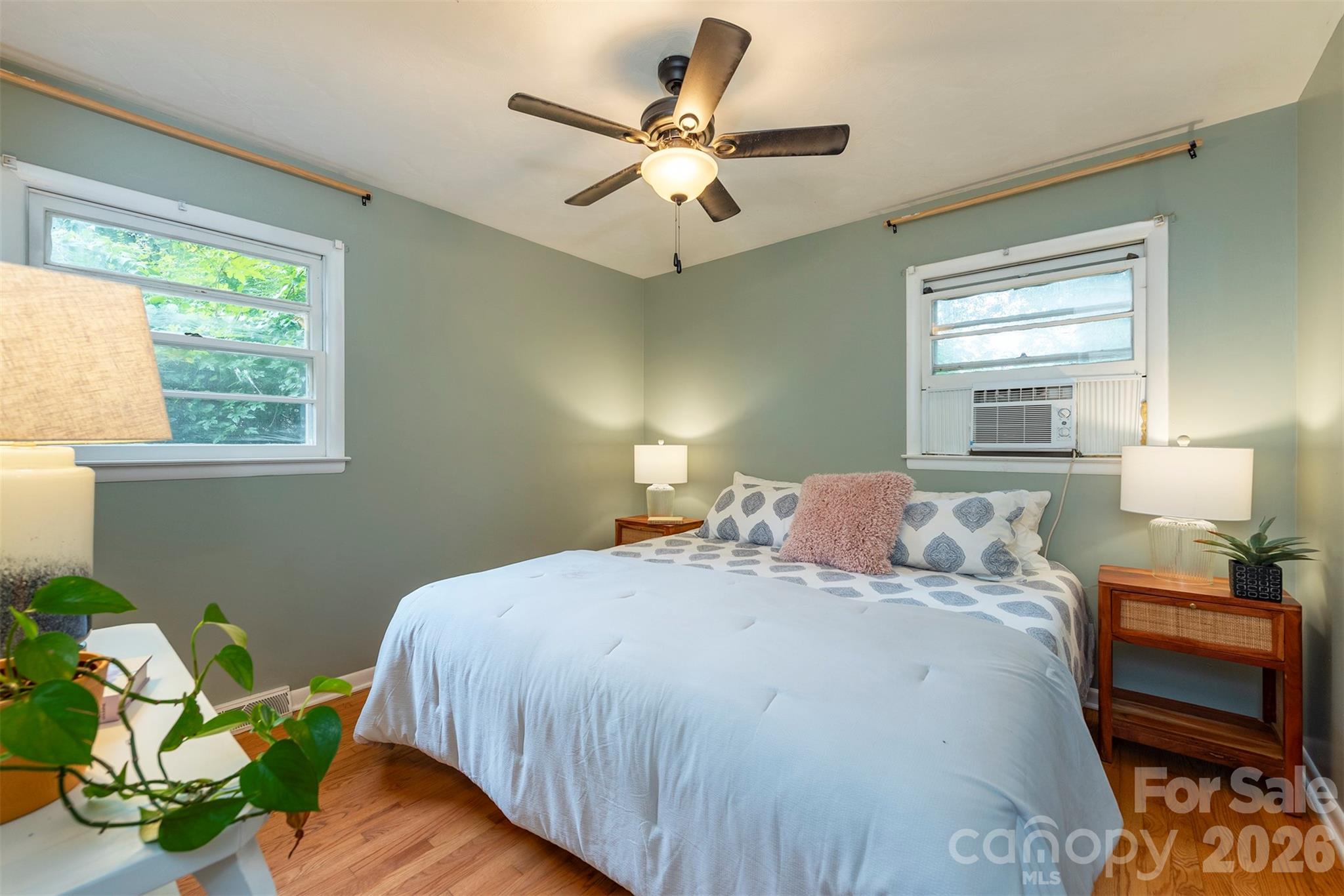 732 Fairview Road 13