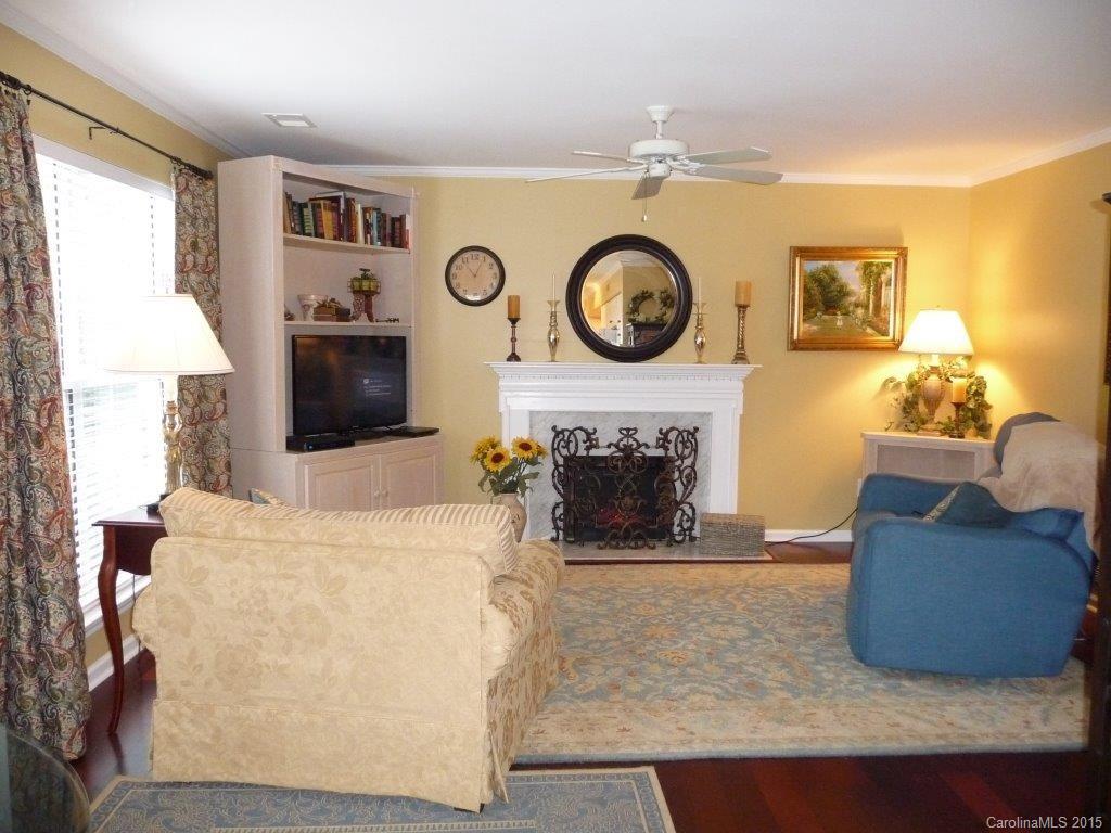 polo view - Residential Lease