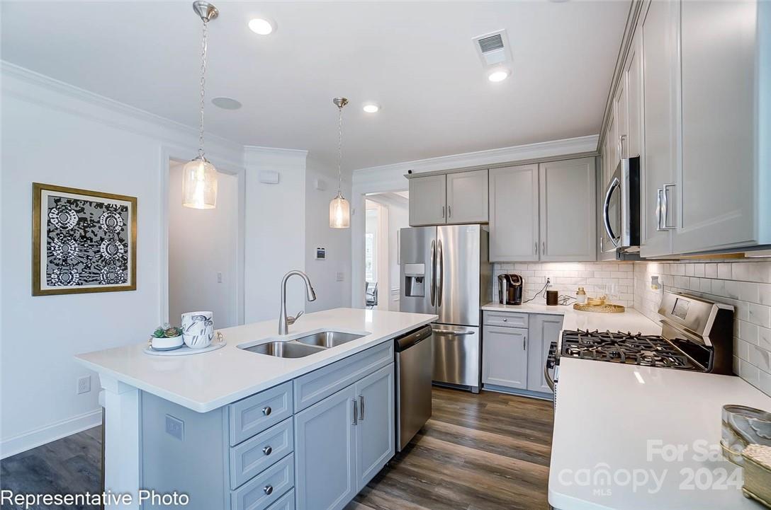 Harrisburg Village - Residential