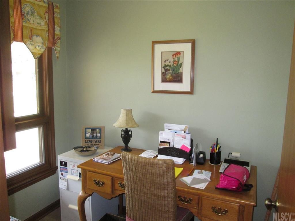 Knollwood - Residential