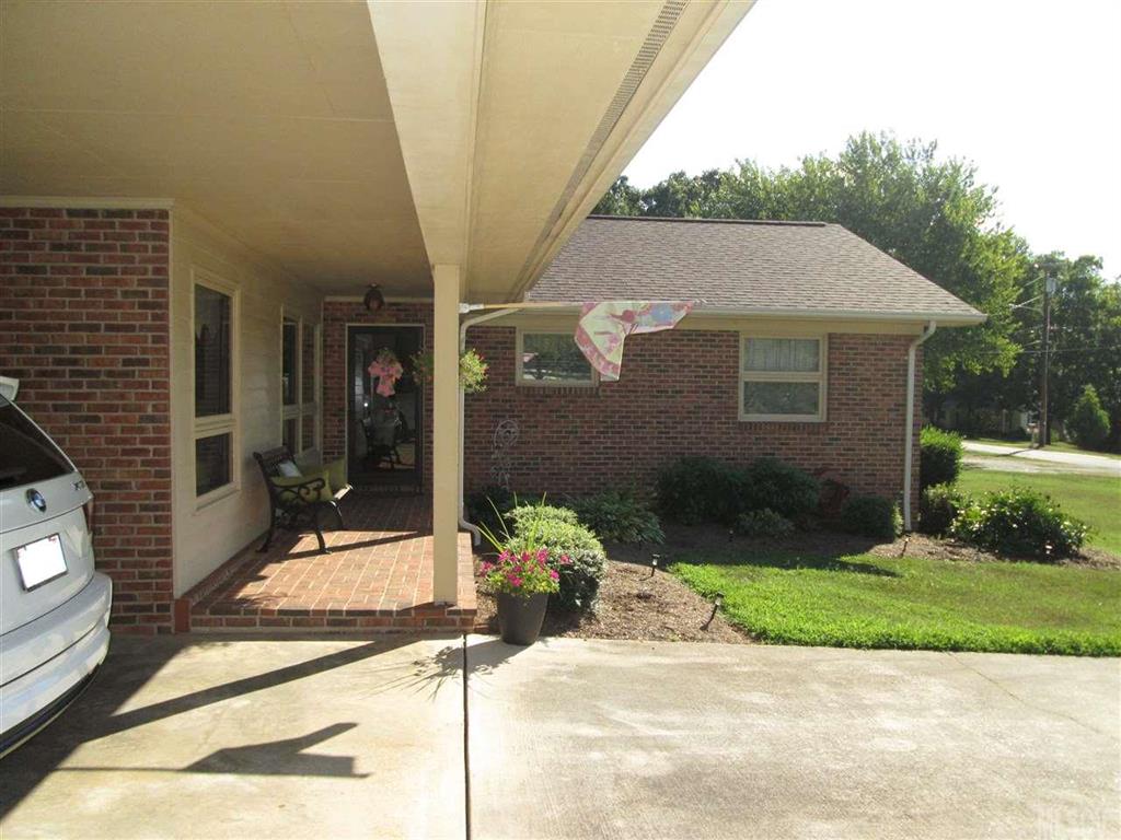 Knollwood - Residential