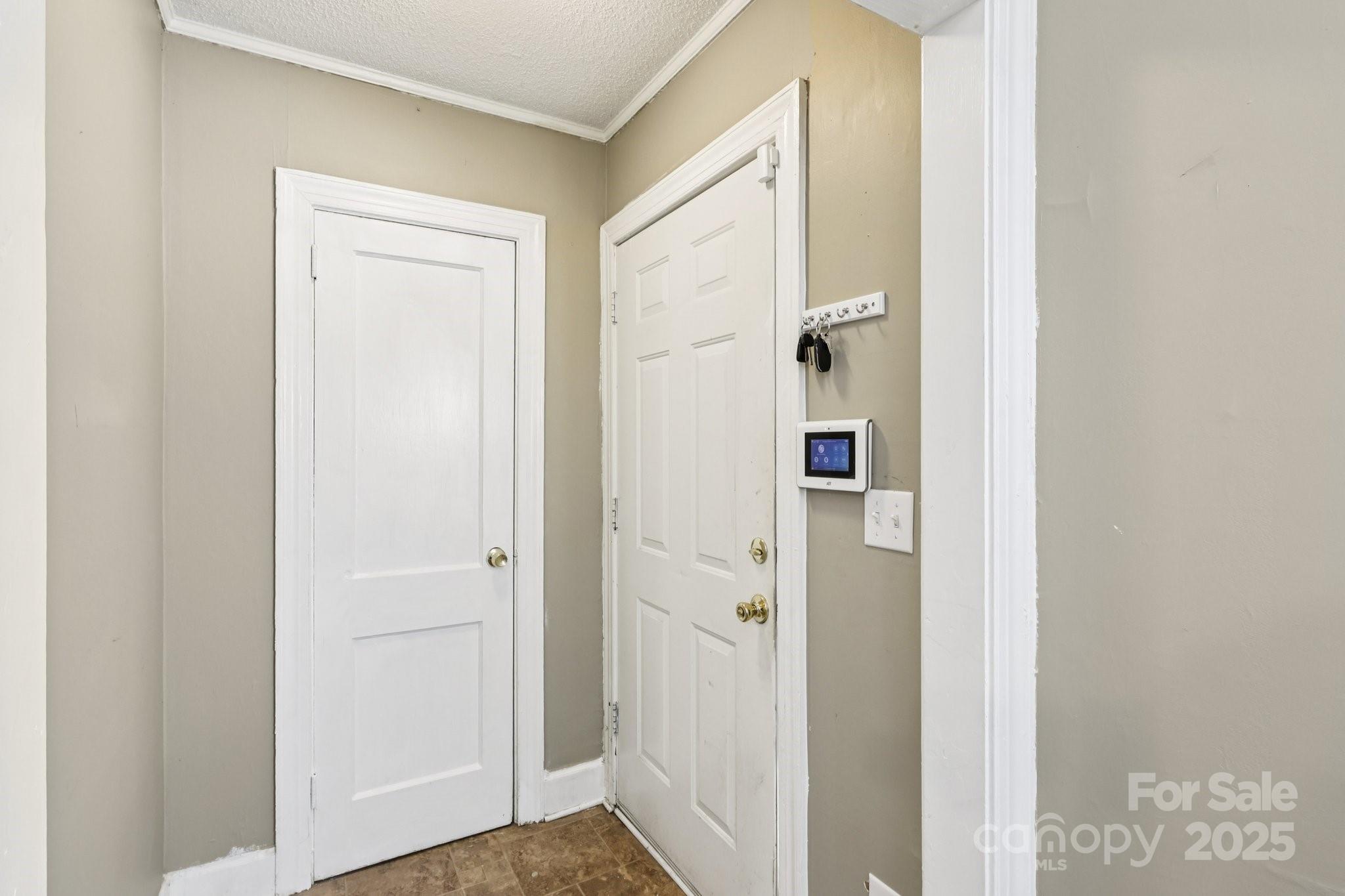 D B Hanna - Residential