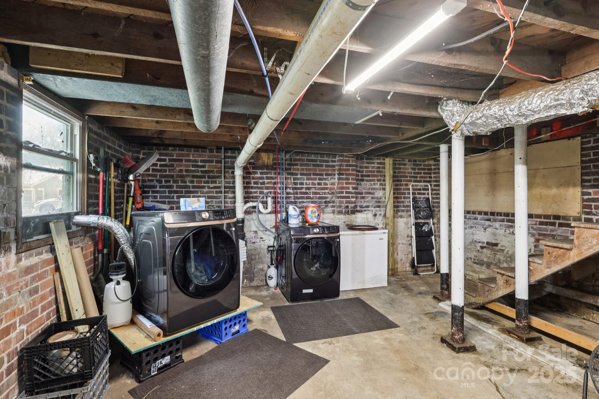 D B Hanna - Residential