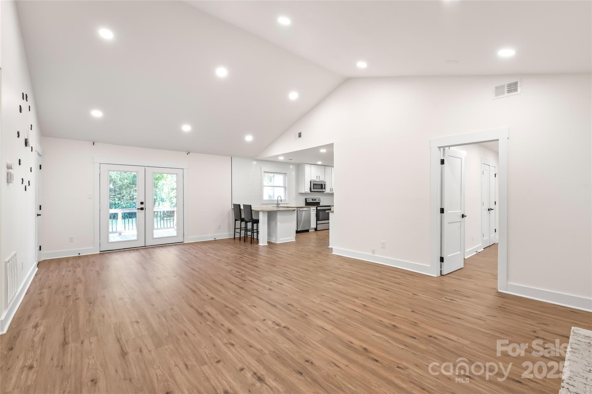 8207 Beacon Hills Road