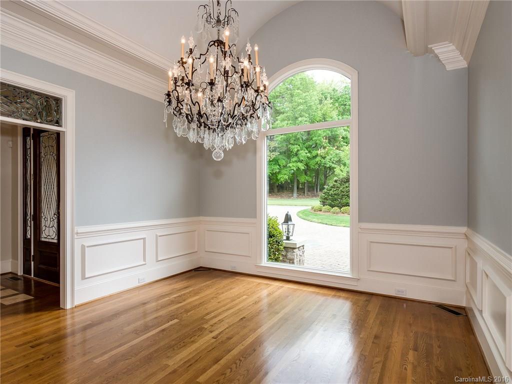 The Peninsula - Residential