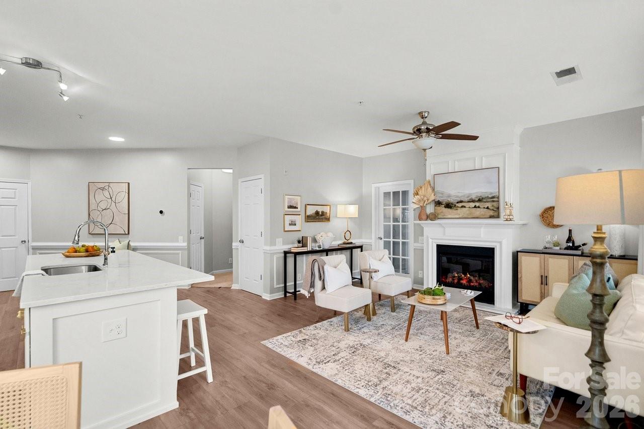 Southpark Corners - Residential