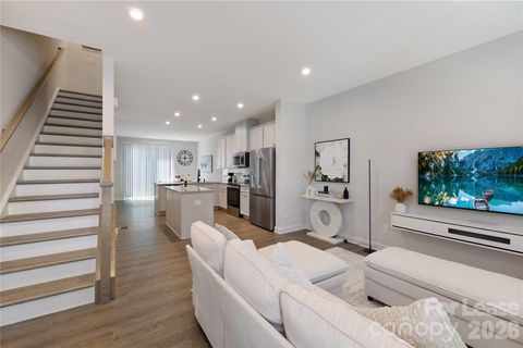 Photo of 4820 Chastain Avenue, Charlotte, NC 28217 (MLS # 4344153)