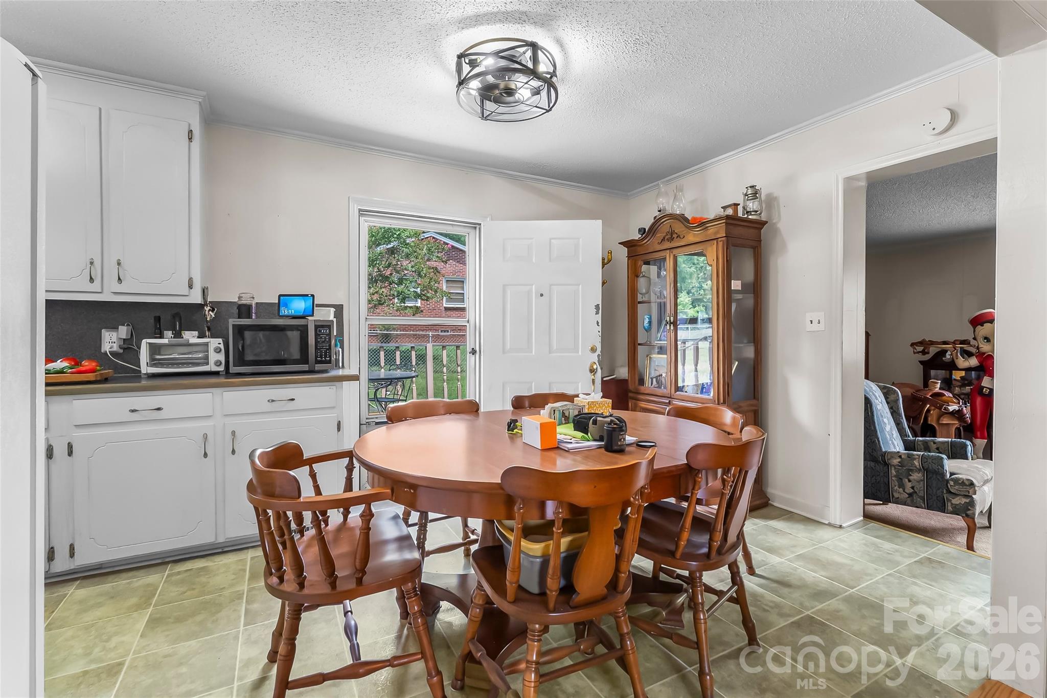 315 Windwood Drive
