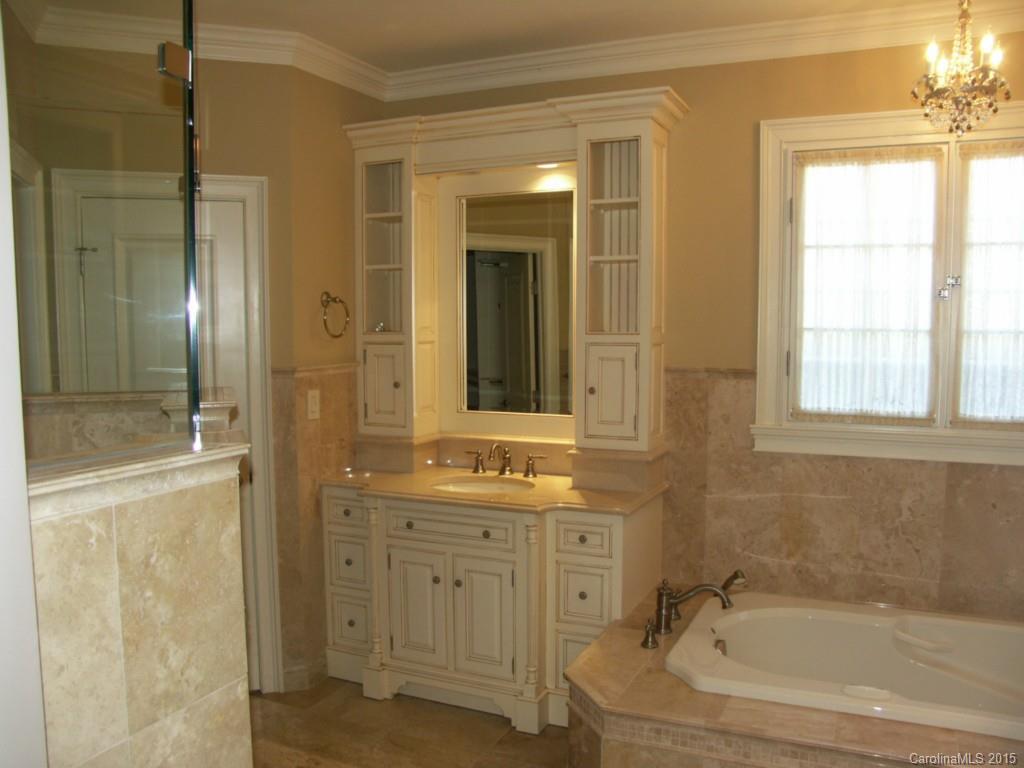 Uwharrie Point - Residential