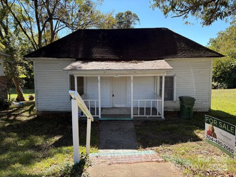 412 N French Street Lancaster SC 29720