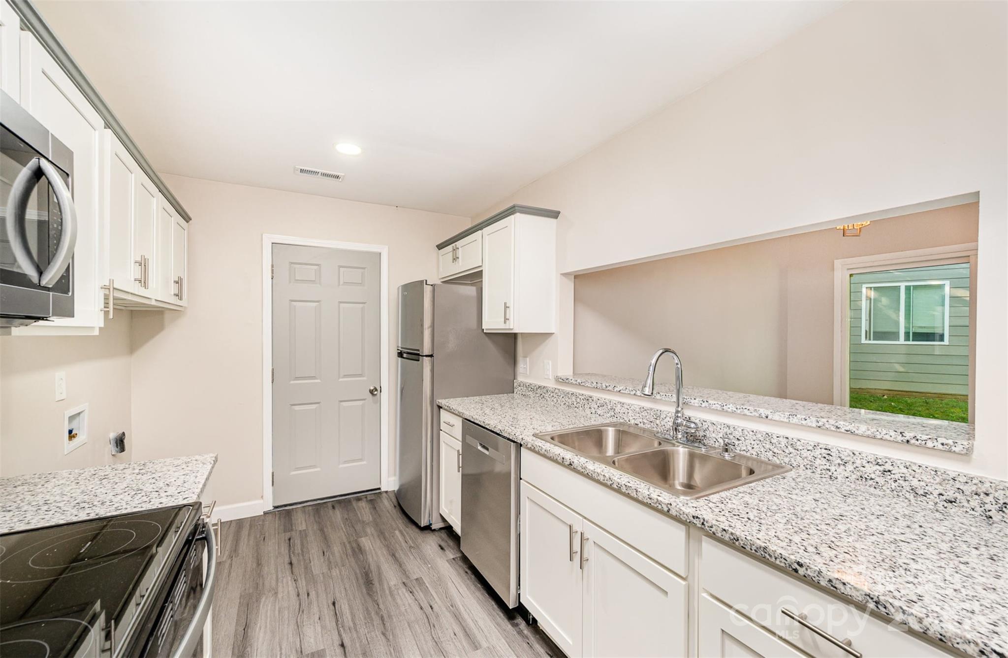 9122 Nathaniel Russell Lane