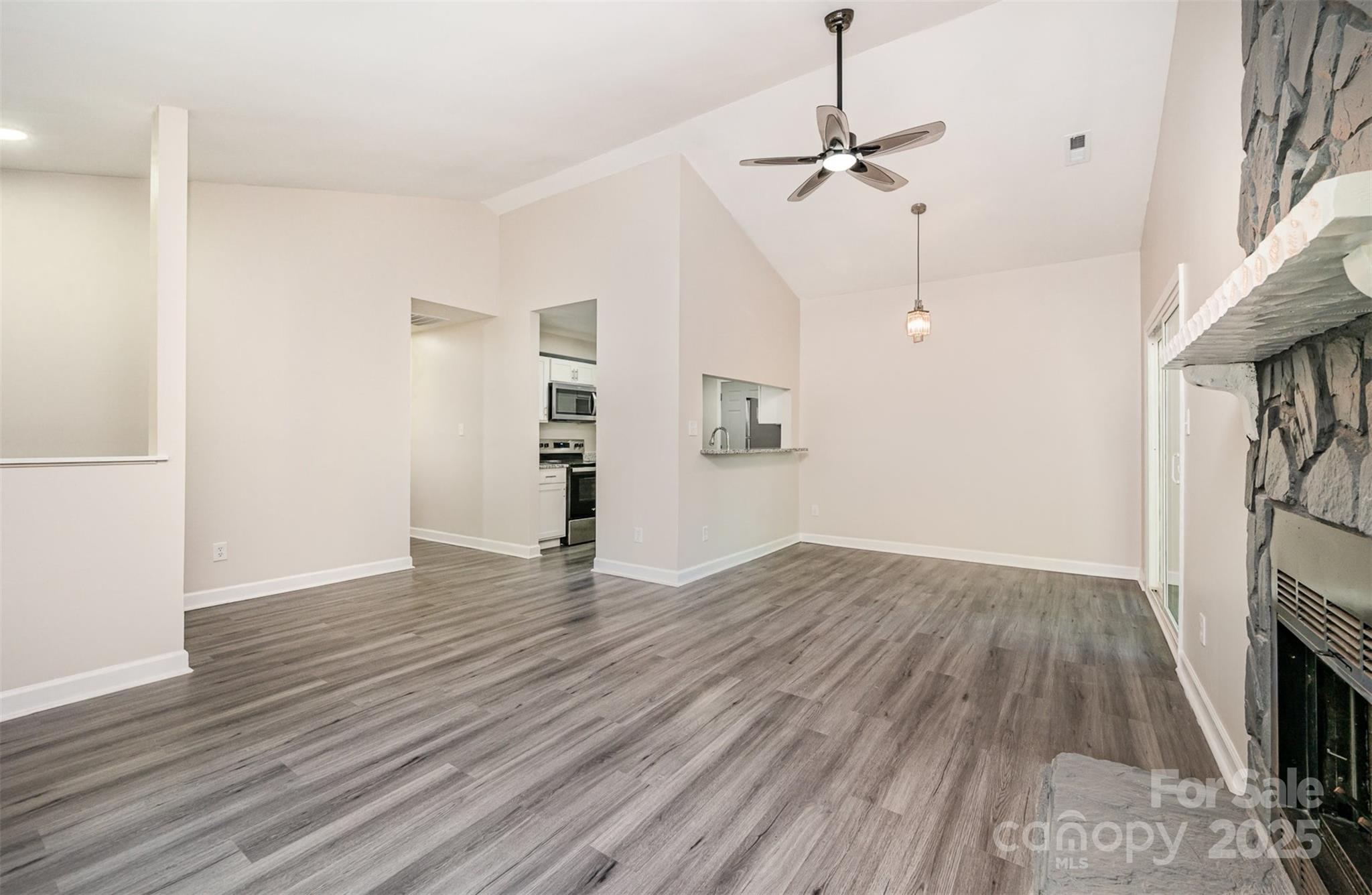 9122 Nathaniel Russell Lane