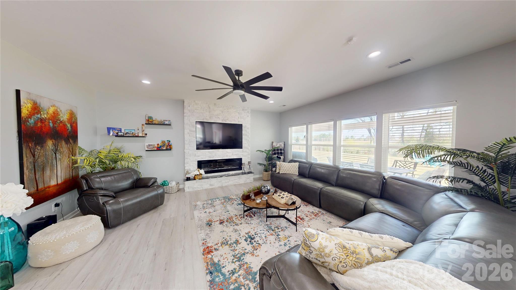 1035 Beacon Avenue 41