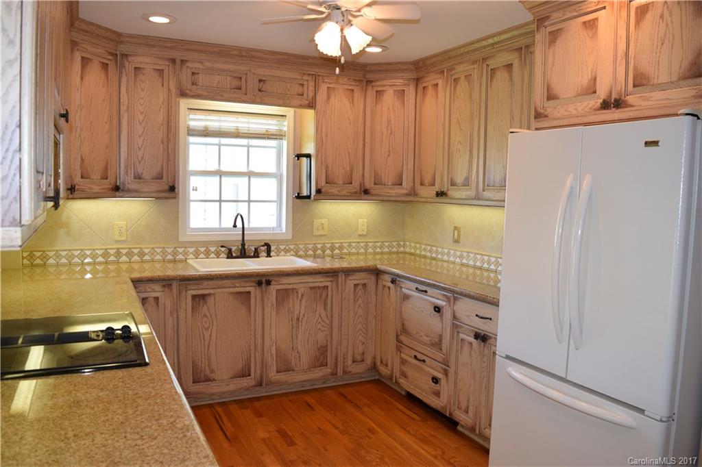 Twin Oaks - Residential