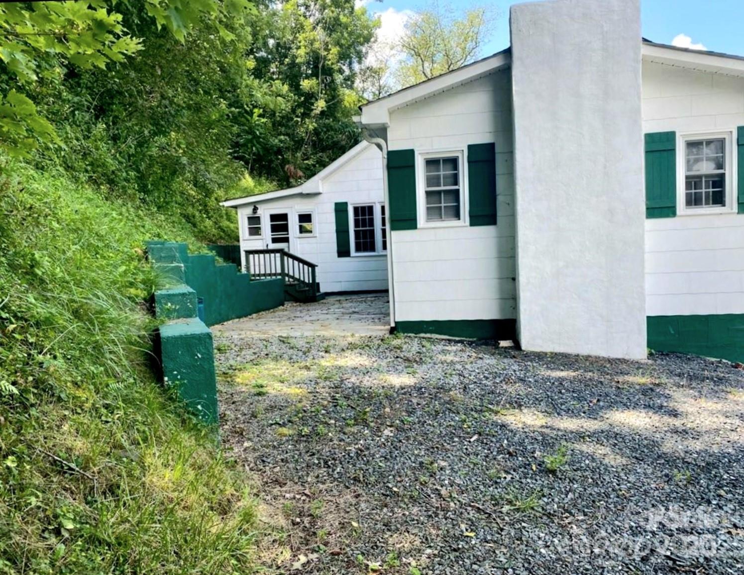 1294 Cane Creek Road