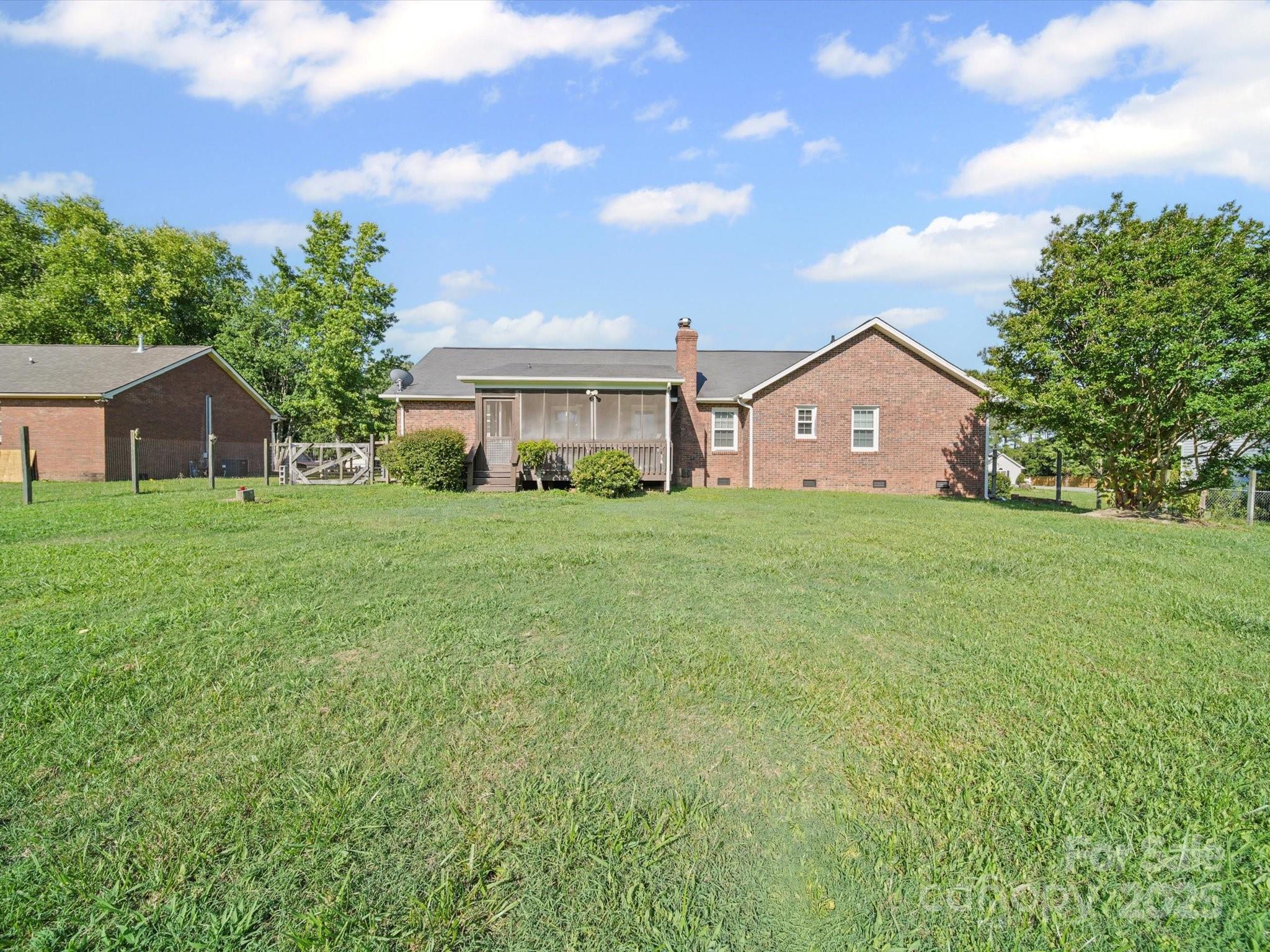 3206 Basilwood Circle