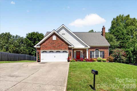 Photo of 3508 Mallard Cove Court, Charlotte, NC 28269 (MLS # 4416576)
