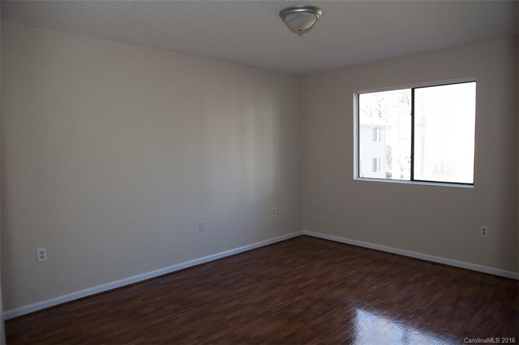 Hunters Chase - Residential