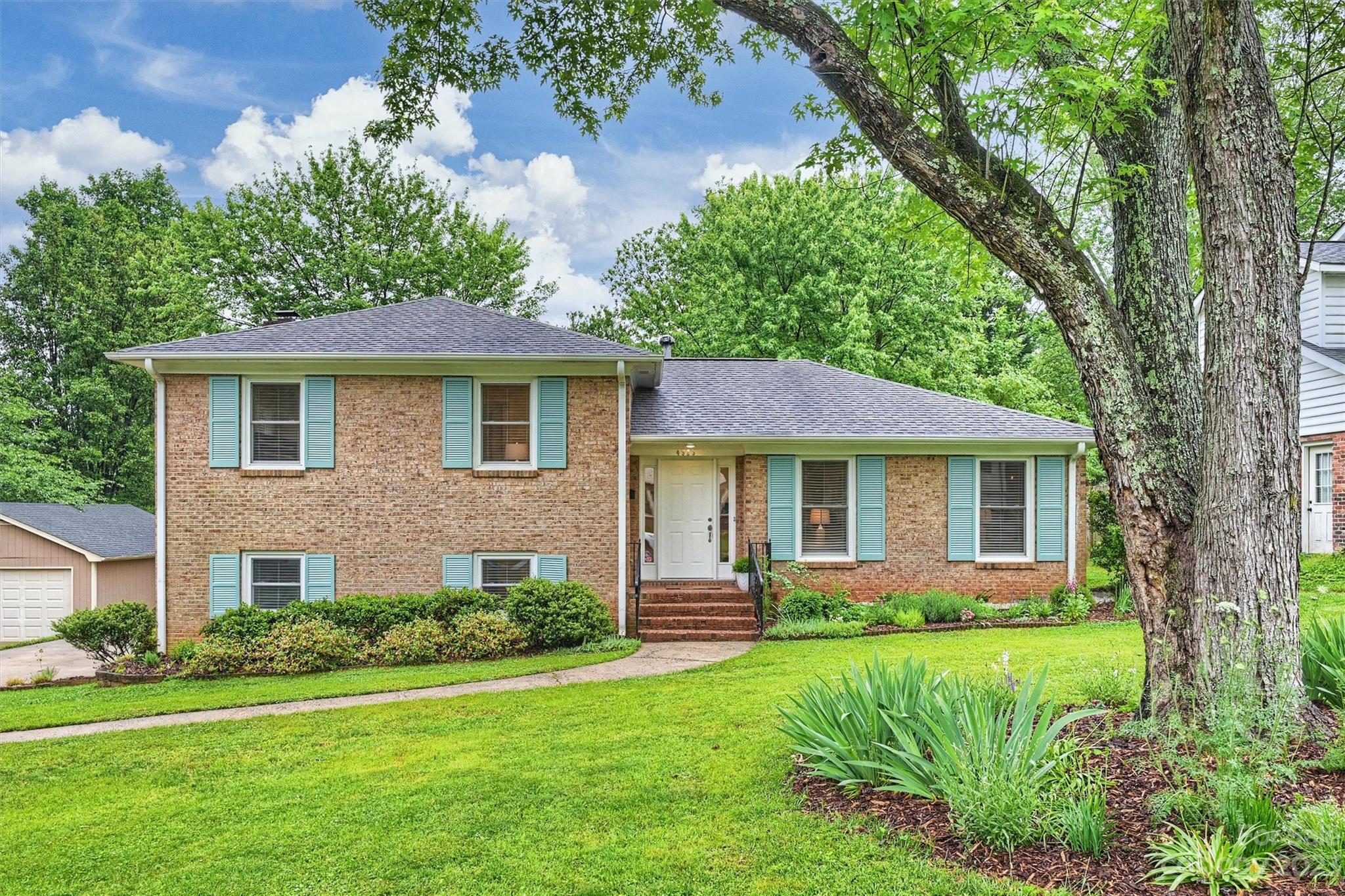 Madison Park - Residential