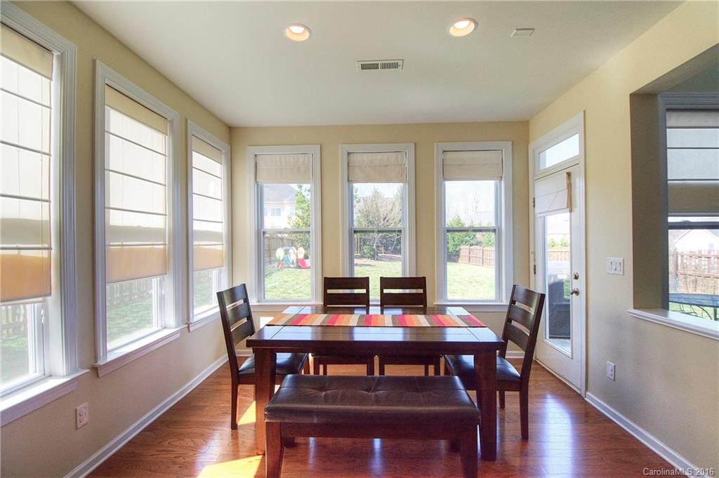 Winding Walk - Residential