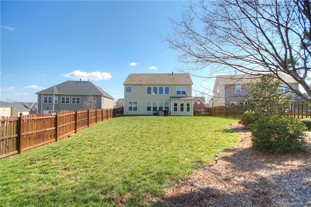 Winding Walk - Residential