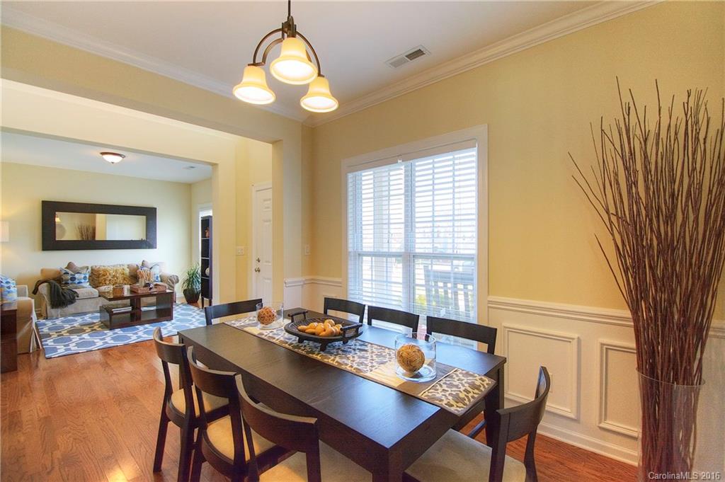 Winding Walk - Residential