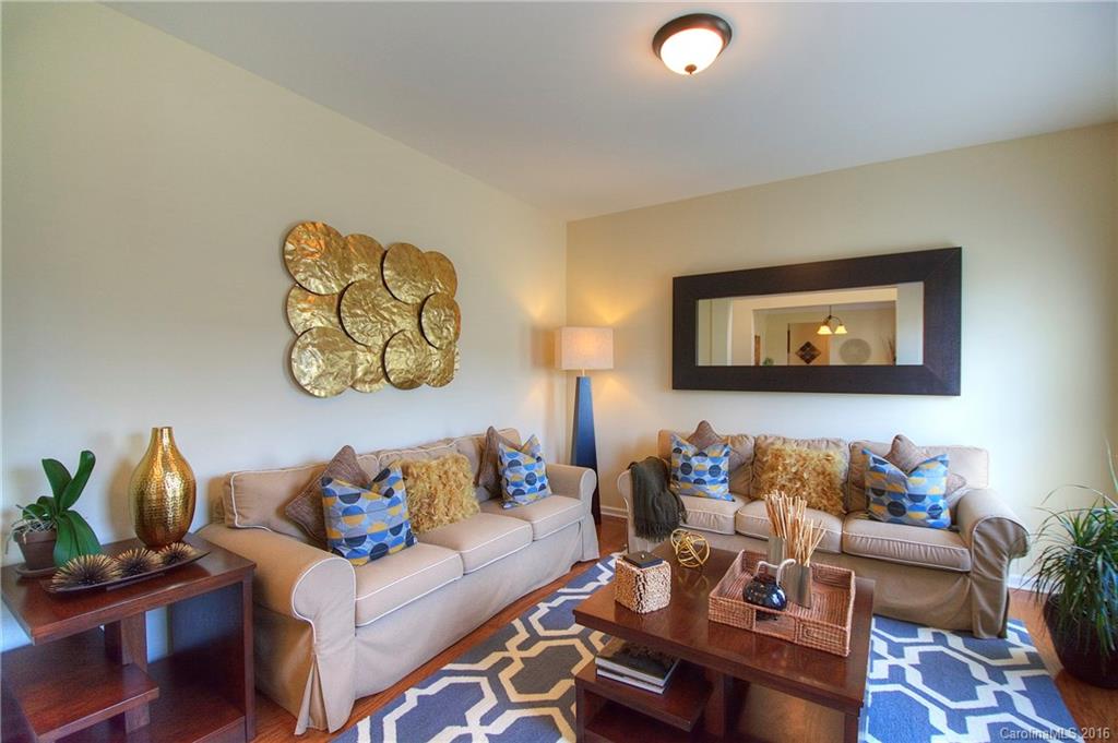 Winding Walk - Residential