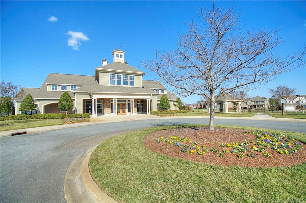 Winding Walk - Residential