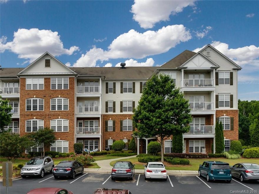 Lovely Well Maintained Transitional Home Located in Gated Community in the Heart of Ballantyne (Walk to Restaurants, Shopping, Theatre and More)! 4th Floor Condo w/ Covered Balcony Overlooking Trees & Water w/Fountain. Kitchen w/ Solid Surface Countertops, Tile Backsplash, Breakfast Bar & Tile Flooring. Open Dining Room & Great Room (Opens to Balcony). Split Bedroom Design. Master Suite w/ Large Walk-In Closet, Bath Features Raised Vanity w/Garden Tub, Separate Shower and Tile Floors.
