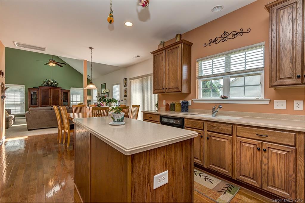 Highland Creek - Residential