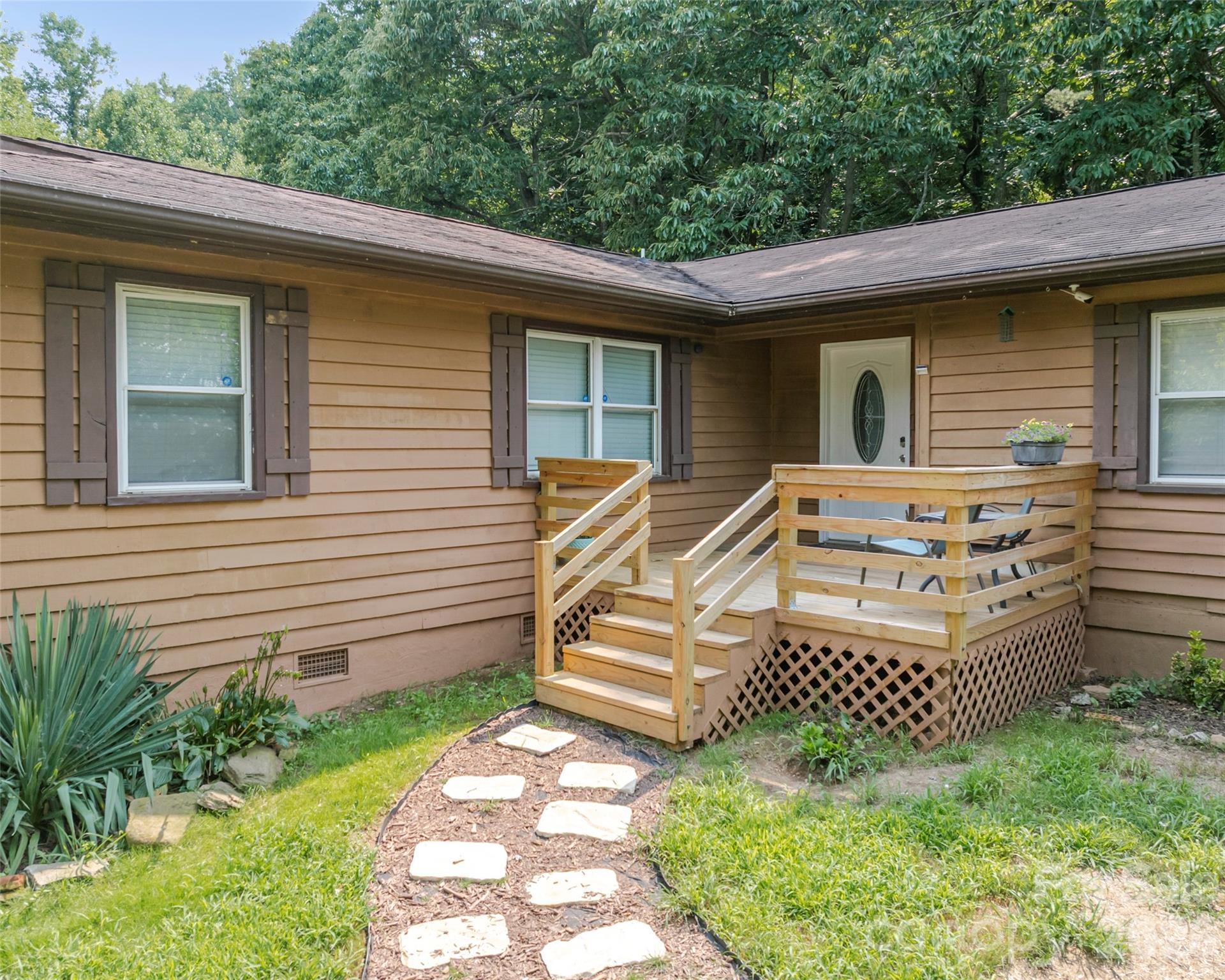 2100 Pisgah Highway