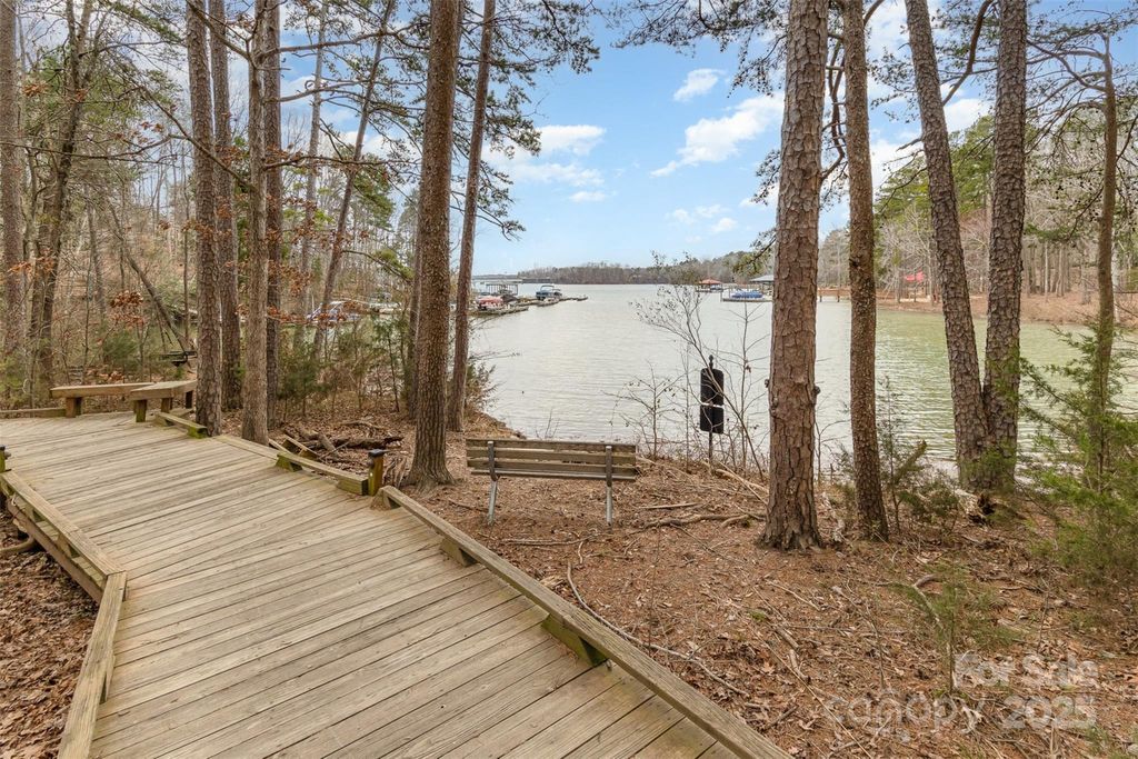 listing image 42