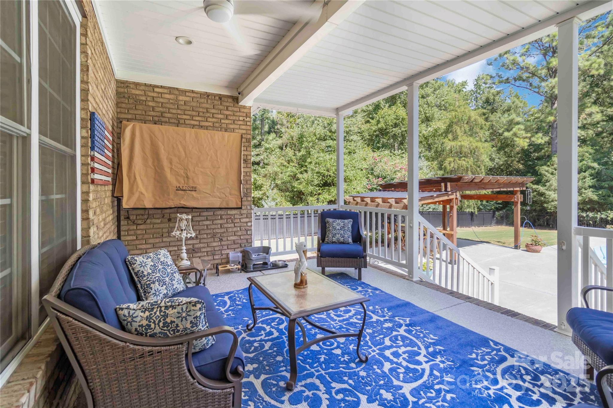 Holland Springs - Residential