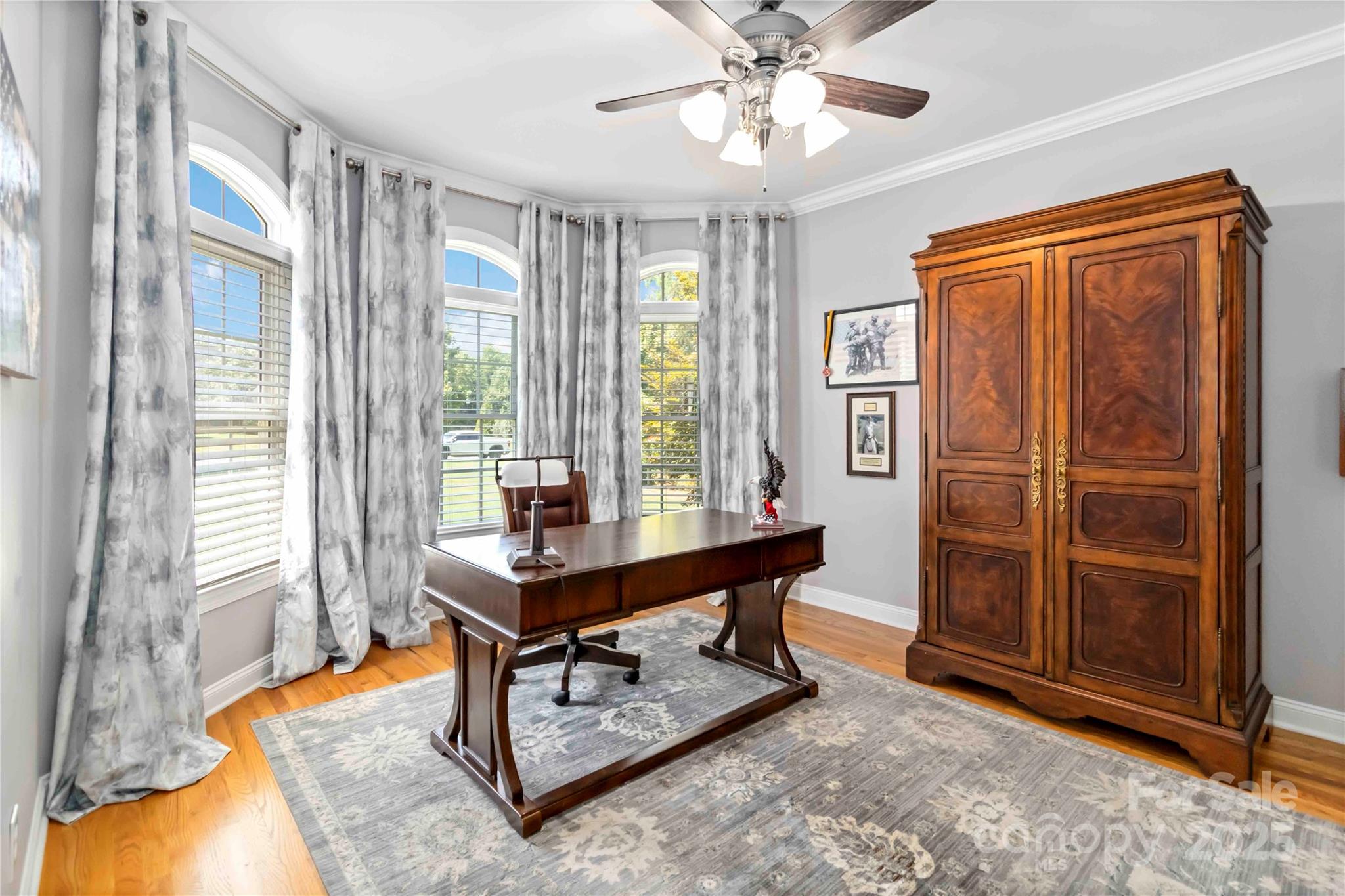 Holland Springs - Residential