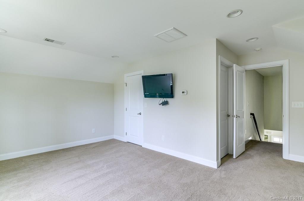 Falls Cove - Residential