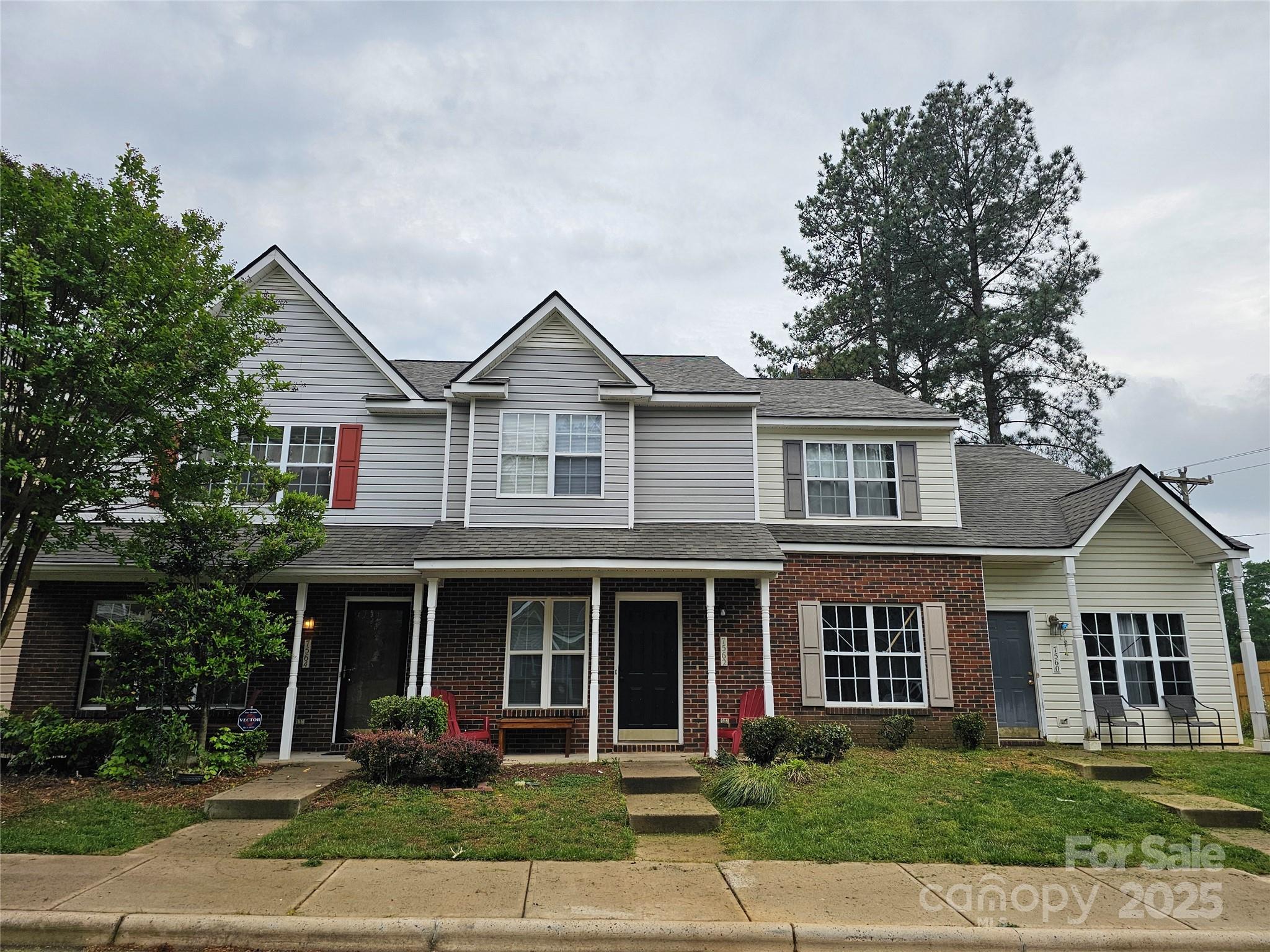 7562 Petrea Lane
