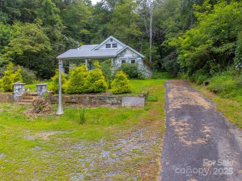 105 Marble Drive Sylva NC 28779