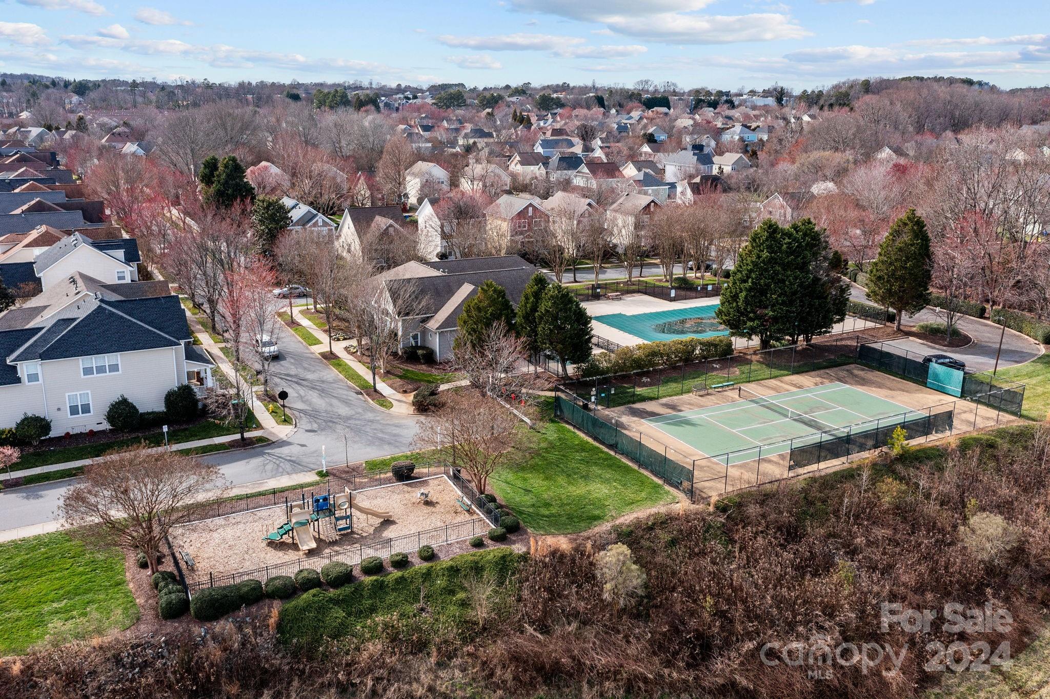 Birkdale Village - Residential