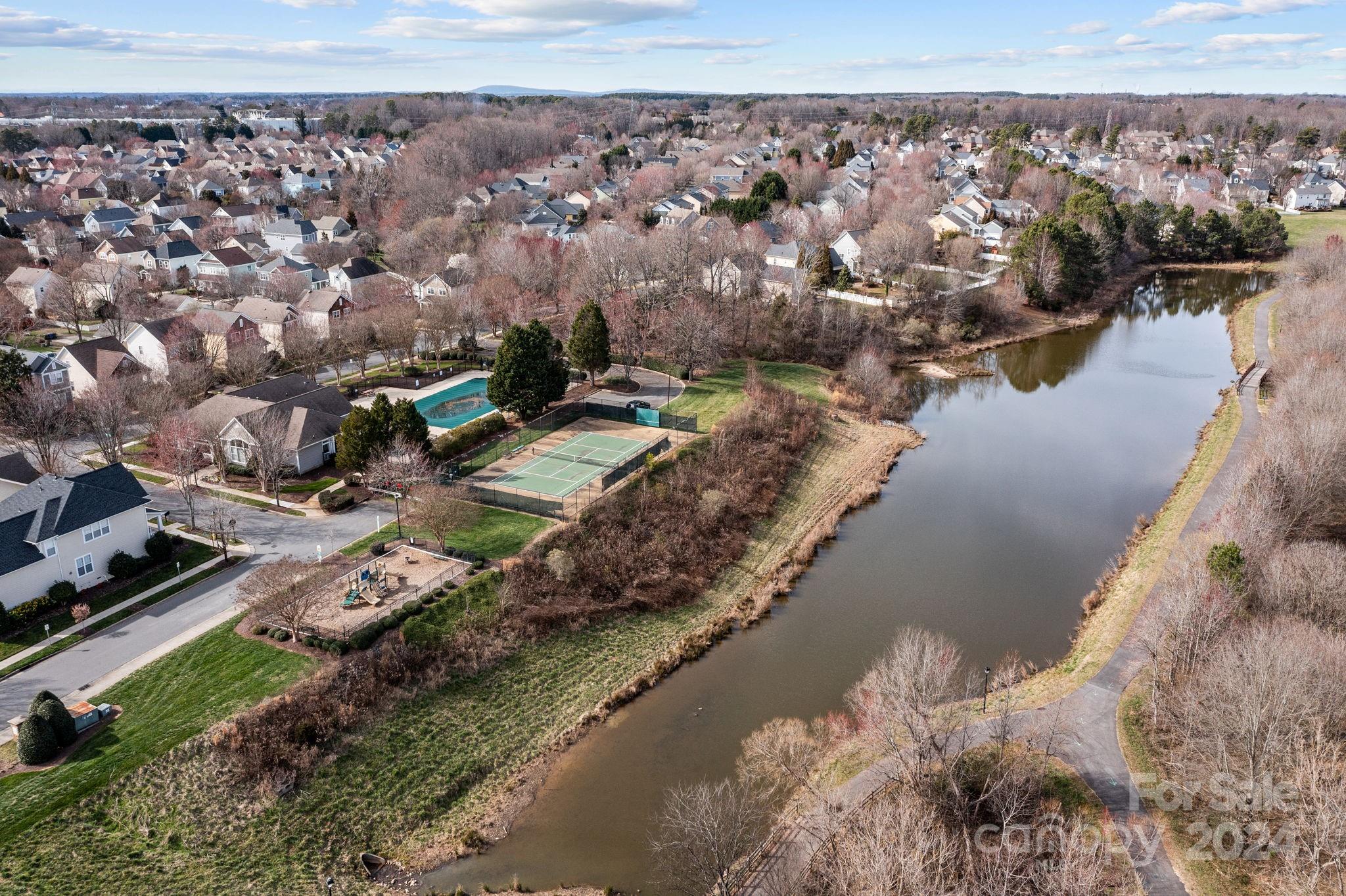 Birkdale Village - Residential