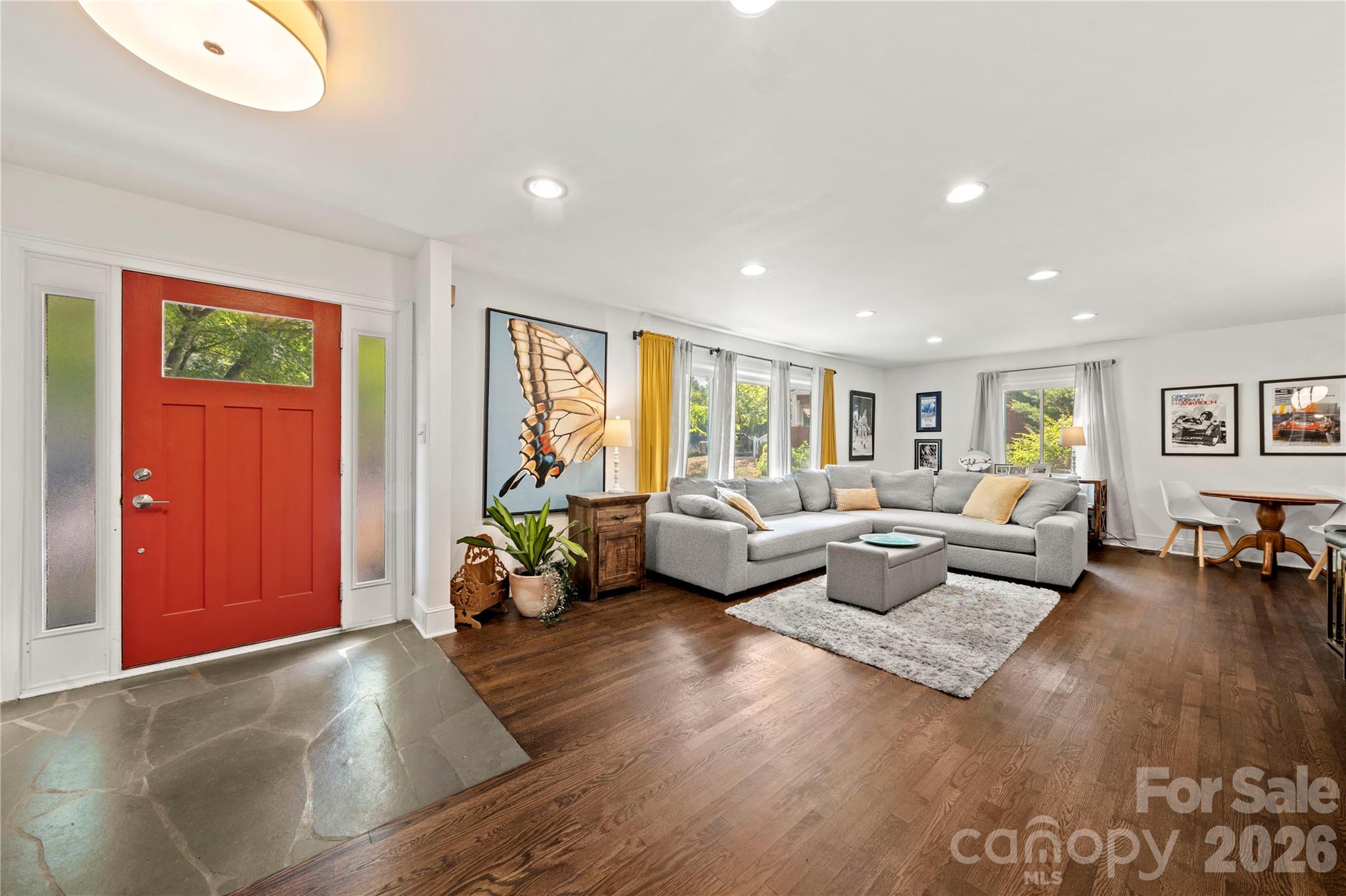 1206 Hollow Tree Court