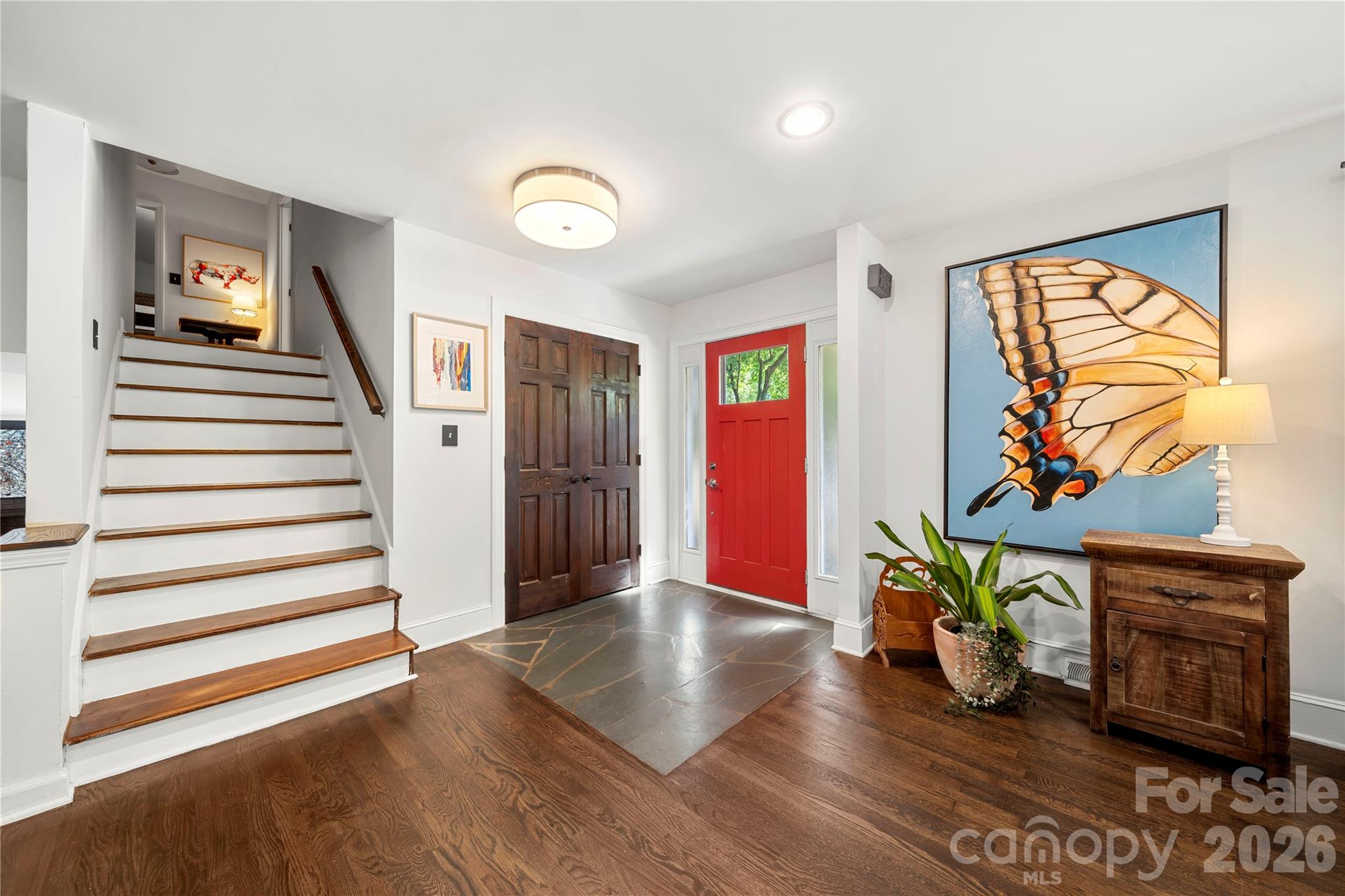 1206 Hollow Tree Court